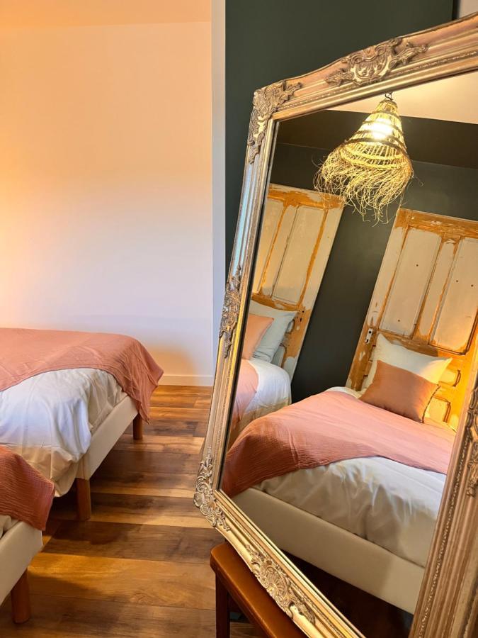 Appartement 2 Chambres Avec Parking Pontarlier Exteriör bild